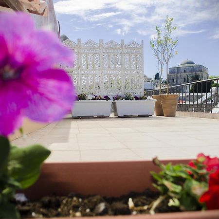 Petrino Aparthotel Rhodes City Стая снимка